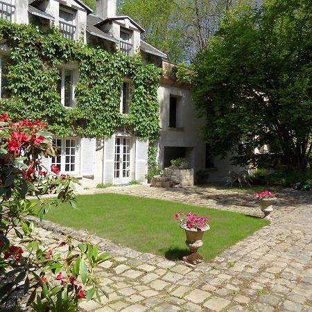 Вилла Le Moulin De Vaugien Сен-Реми-ле-Шеврёз Экстерьер фото